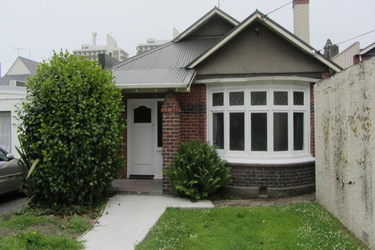 Photo of property in 102 Forth Street, North Dunedin, Dunedin, 9016