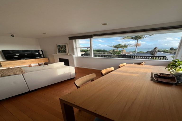 Photo of property in 24 Palmerston Road, Birkenhead, Auckland, 0626