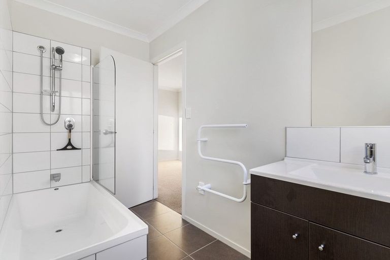 Photo of property in 17a Jonathon Street, Brookfield, Tauranga, 3110