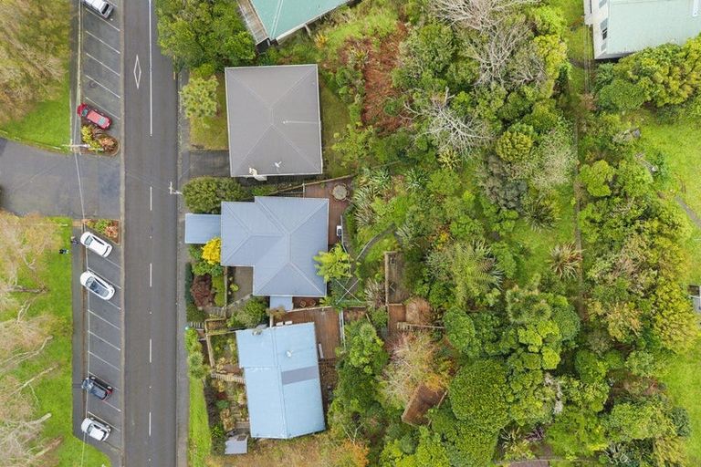 Photo of property in 88 Broderick Road, Johnsonville, Wellington, 6037