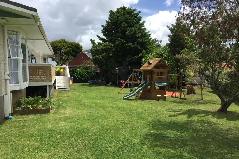 Photo of property in 12 Wendywood Lane, Kerikeri, 0230