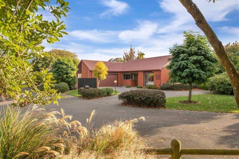 Photo of property in 15 Nepal Place, Burnside, Christchurch, 8053