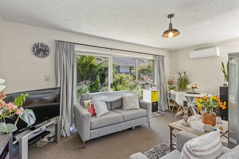 Photo of property in 2/34 Tonbridge Street, Merivale, Christchurch, 8014