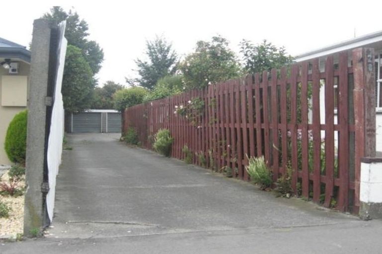 Photo of property in 4/28 Peer Street, Upper Riccarton, Christchurch, 8041