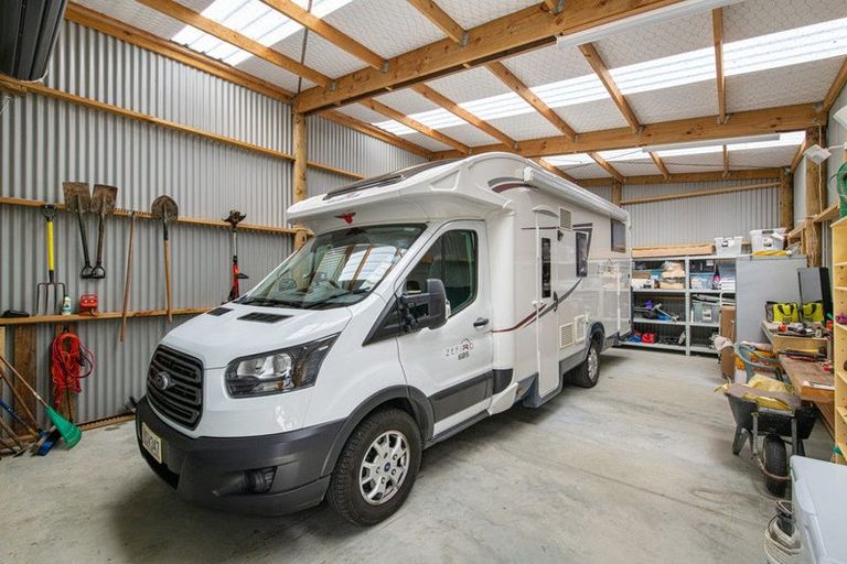 Photo of property in 155 West Road, Kaukapakapa, 0873