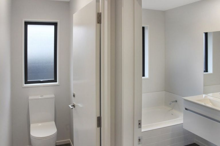 Photo of property in 100 Lady Isaac Drive, Rolleston, 7615