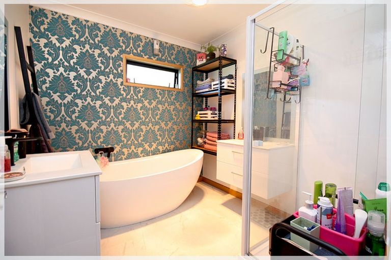 Photo of property in 39 Palmer Road, Foxton Beach, Foxton, 4891