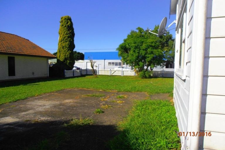 Photo of property in 61 Studholme Street, Morrinsville, 3300
