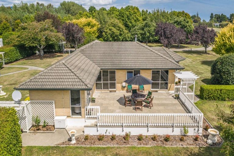 Photo of property in 101 Mcleavey Road, Ohau, Levin, 5570