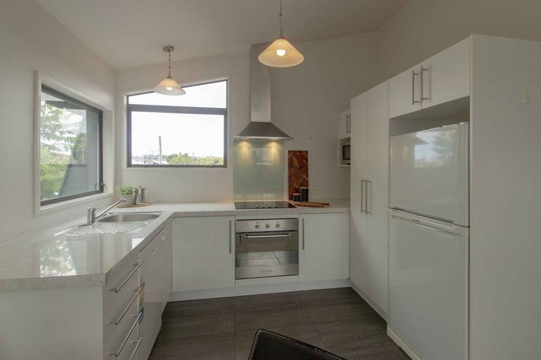 Photo of property in 138c Charles Street, Westshore, Napier, 4110