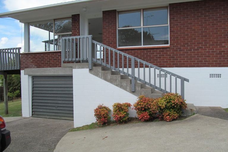 Photo of property in 3/21 Quebec Road, Milford, Auckland, 0620