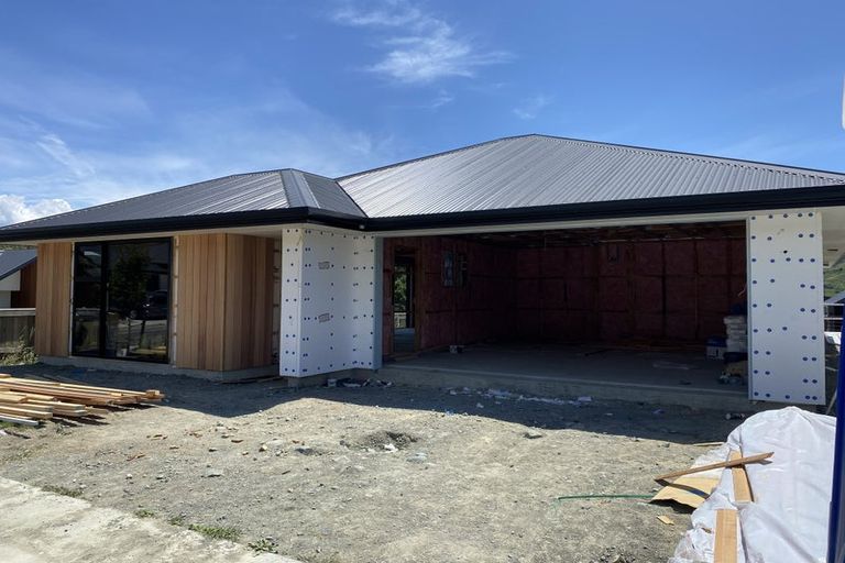 Photo of property in 1 Canary Place, Stoke, Nelson, 7011