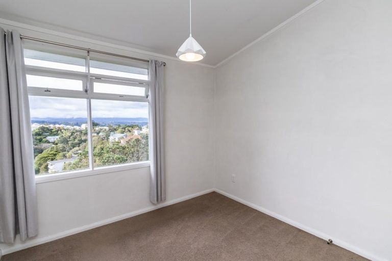 Photo of property in 52c Raroa Road, Kelburn, Wellington, 6012