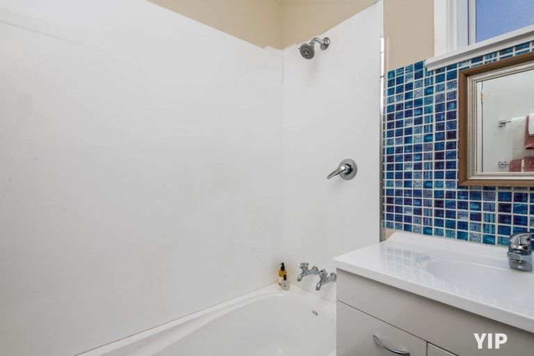 Photo of property in 23 Makara Road, Karori, Wellington, 6012