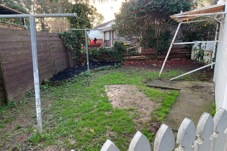 Photo of property in 2/14 Troon Place, Papatoetoe, Auckland, 2025