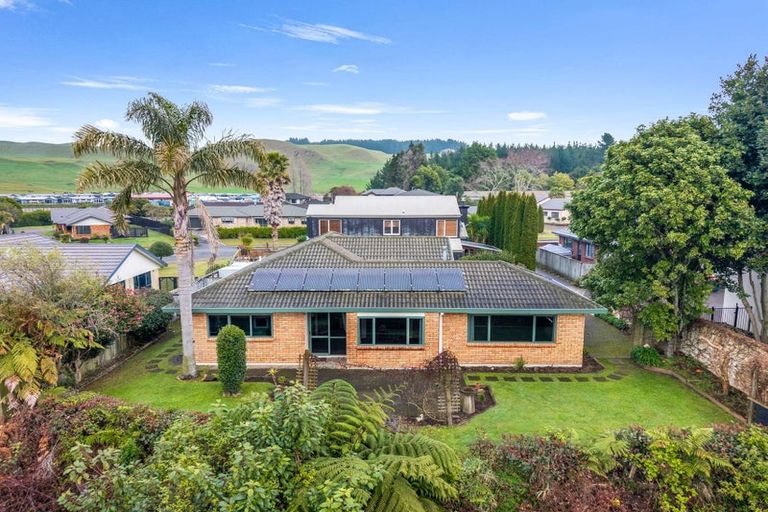 Photo of property in 24 Caulfield Place, Pukehangi, Rotorua, 3015