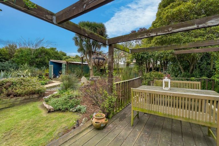 Photo of property in 62 Walter Street, The Glen, Dunedin, 9011