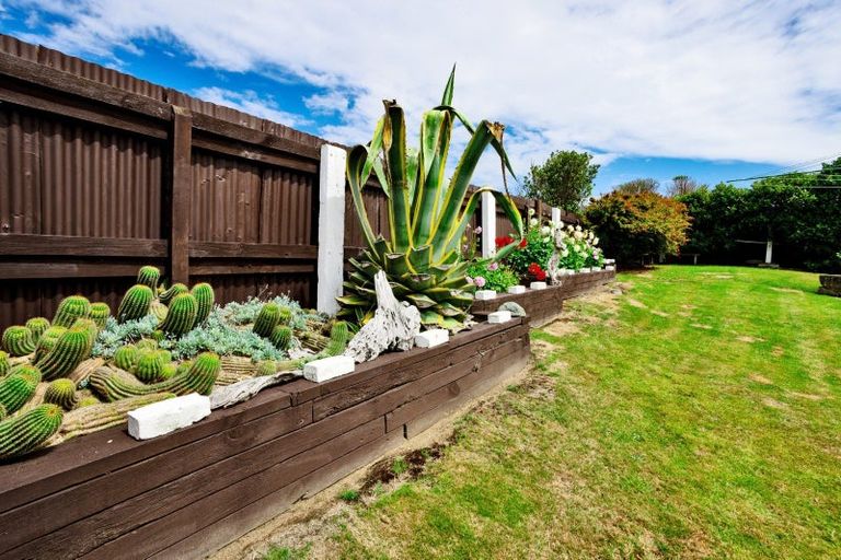 Photo of property in 236 Foyle Street, Bluff, 9814