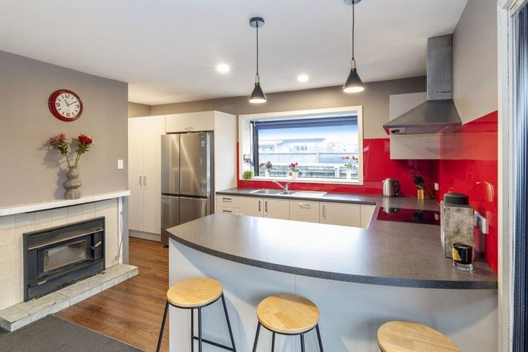 Photo of property in 409 Main Road North, Redwood, Christchurch, 8051