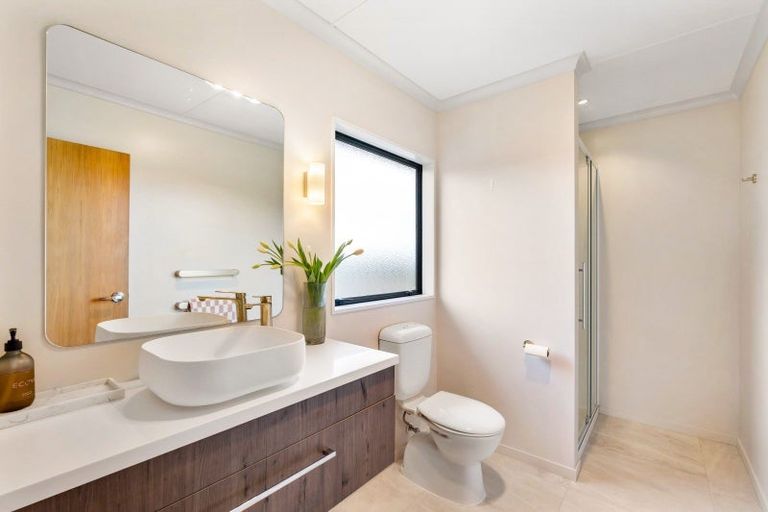 Photo of property in 81 Hikanui Drive, Havelock North, 4130