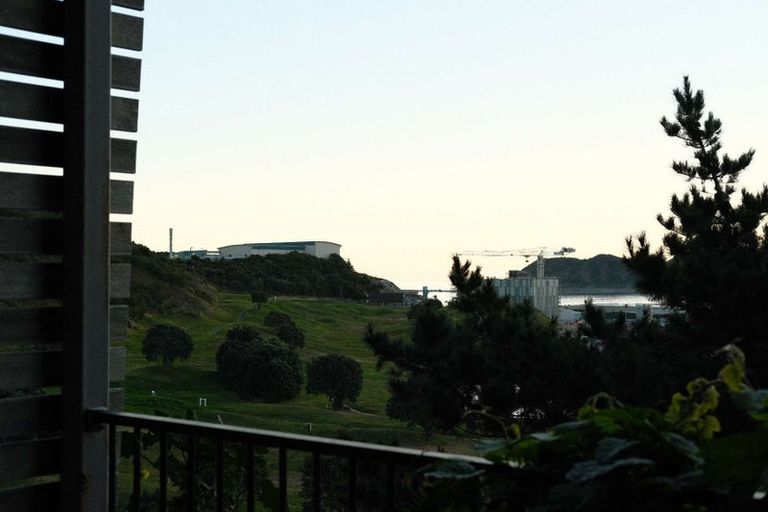 Photo of property in 50b Raukawa Street, Strathmore Park, Wellington, 6022