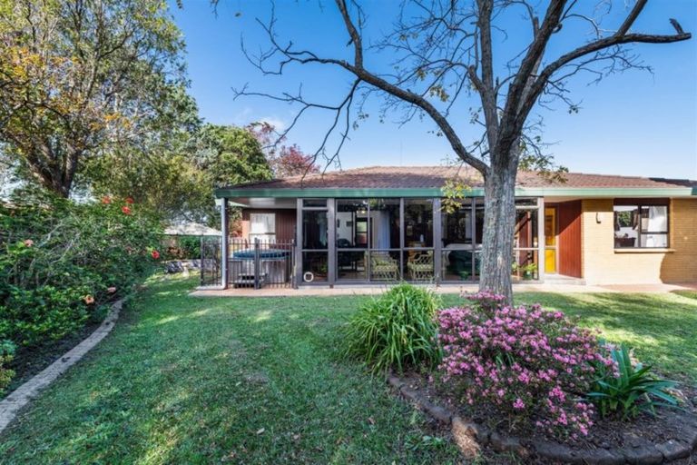 Photo of property in 5/153a Te Atatu Road, Te Atatu South, Auckland, 0610