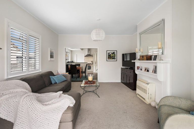 Photo of property in 38 Bedford Road, Marewa, Napier, 4110