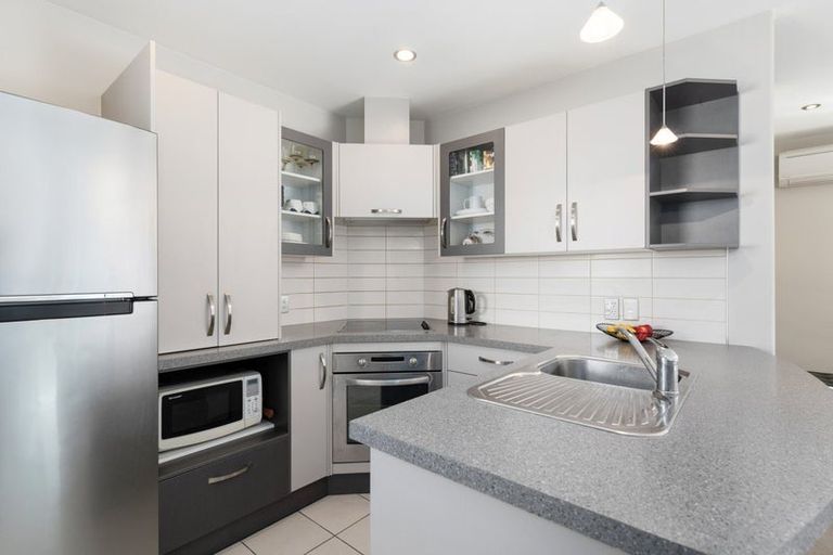 Photo of property in 2/280 Halswell Road, Halswell, Christchurch, 8025