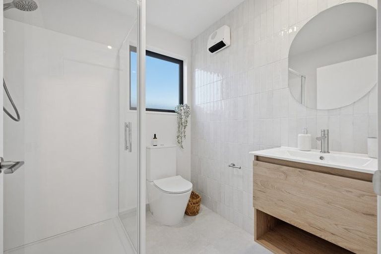 Photo of property in 44 Cumnor Terrace, Woolston, Christchurch, 8023