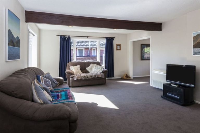 Photo of property in 298 Withells Road, Avonhead, Christchurch, 8042