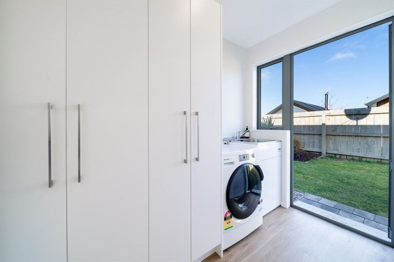 Photo of property in 3 Hewson Crescent, Lake Hawea, Wanaka, 9382