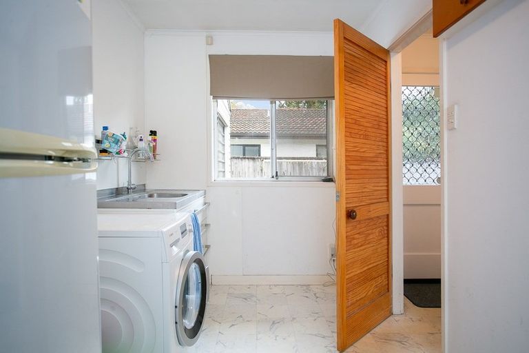 Photo of property in 165a Williams Street, Cambridge, 3434