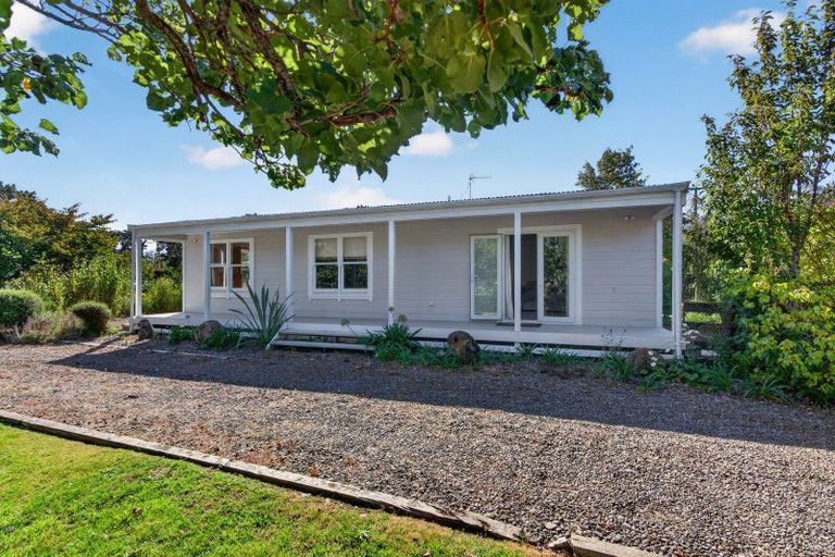 Photo of property in 32 Murphys Line, Featherston, 5771