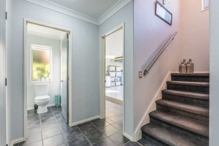 Photo of property in 5 Fantail Heights, Picton, 7220