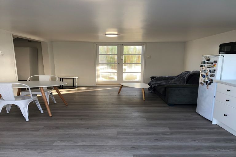 Photo of property in 12 Toporoa View, Ascot Park, Porirua, 5024