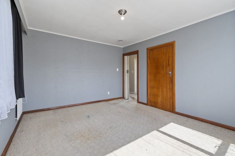 Photo of property in 19 Ongo Road, Hunterville, 4730