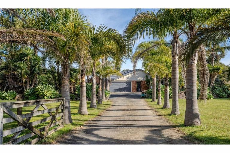 Photo of property in 530 Waimate North Road, Kerikeri, 0293