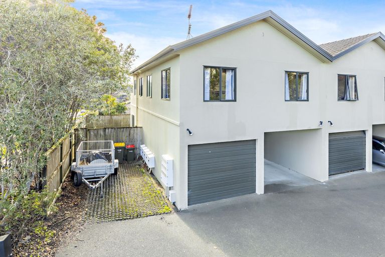 Photo of property in 1/3 Orwell Road, Greenhithe, Auckland, 0632