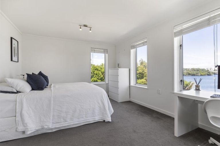 Photo of property in 1/38 Kitchener Road, Milford, Auckland, 0620