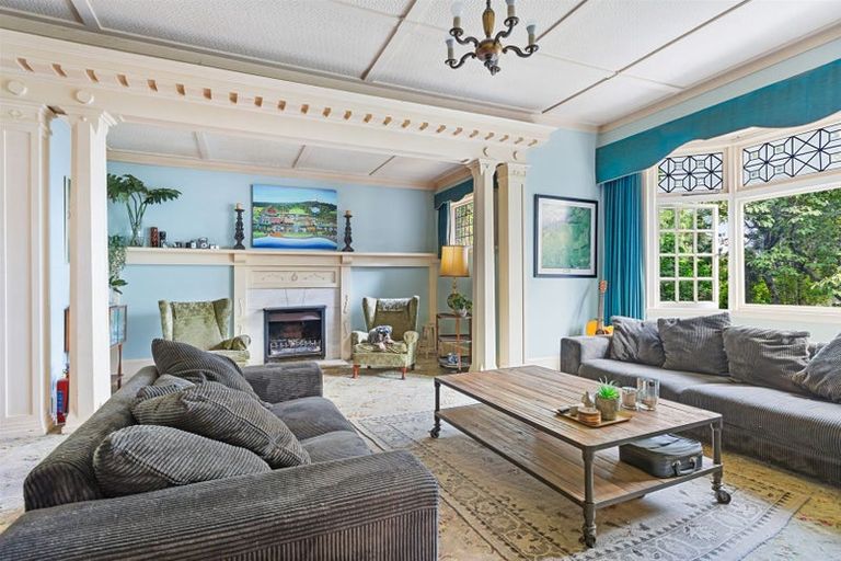 Photo of property in 353 Devon Street West, Lynmouth, New Plymouth, 4310