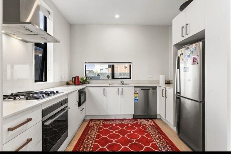 Photo of property in 83 Walters Road, Papakura, Takanini, 2110