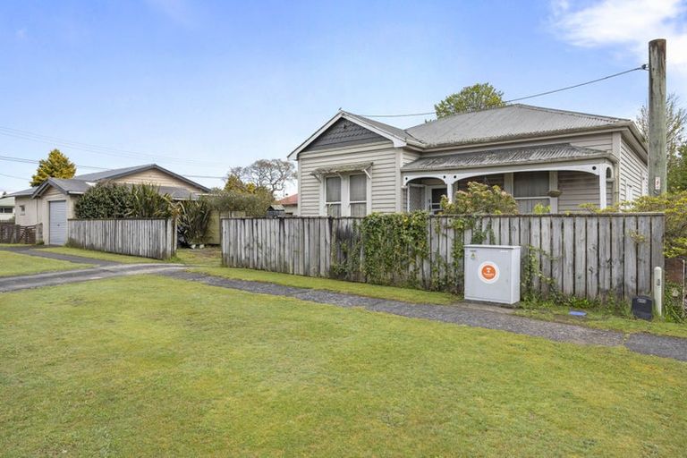 Photo of property in 22 Seyton Street, Stratford, 4332