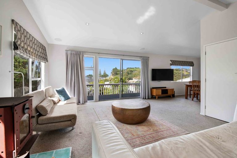 Photo of property in 71 Mckenzie Avenue, Arkles Bay, Whangaparaoa, 0932