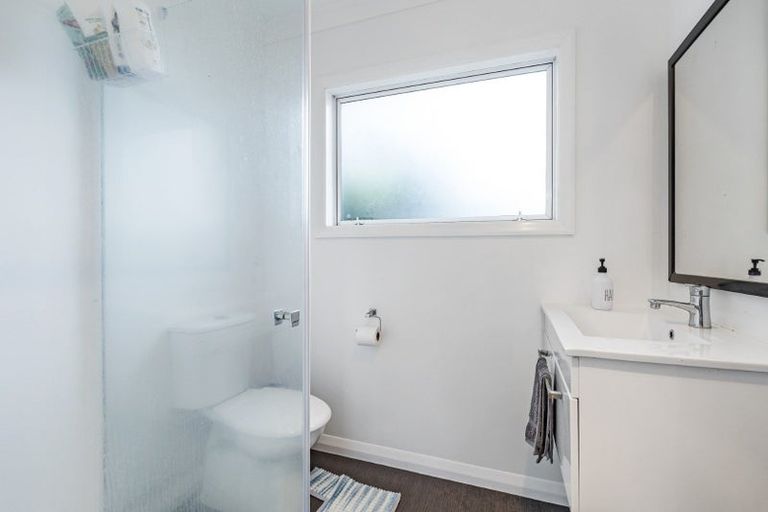 Photo of property in 88 South Road, Blagdon, New Plymouth, 4310