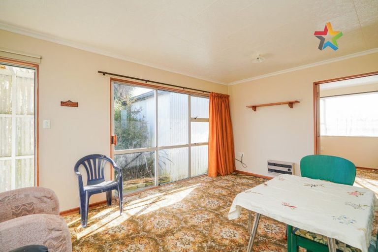 Photo of property in 37 Papatotara Road, Tuatapere, 9620