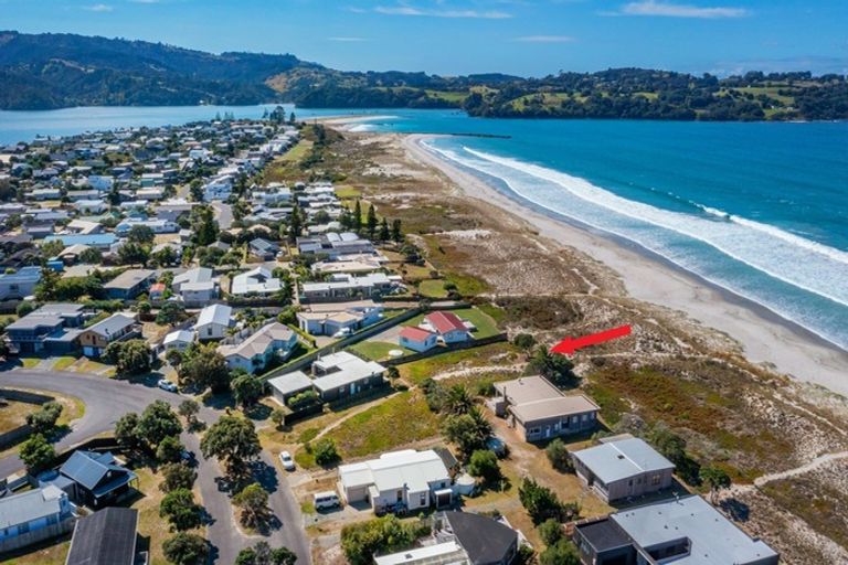 Photo of property in 37 Blue Bell Parade, Omaha, 0986