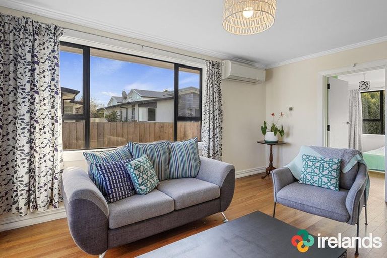 Photo of property in 15 Dunarnan Street, Avonside, Christchurch, 8061