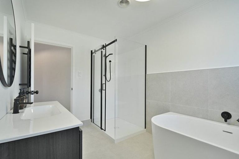 Photo of property in 817 Lyell Street, Akina, Hastings, 4122