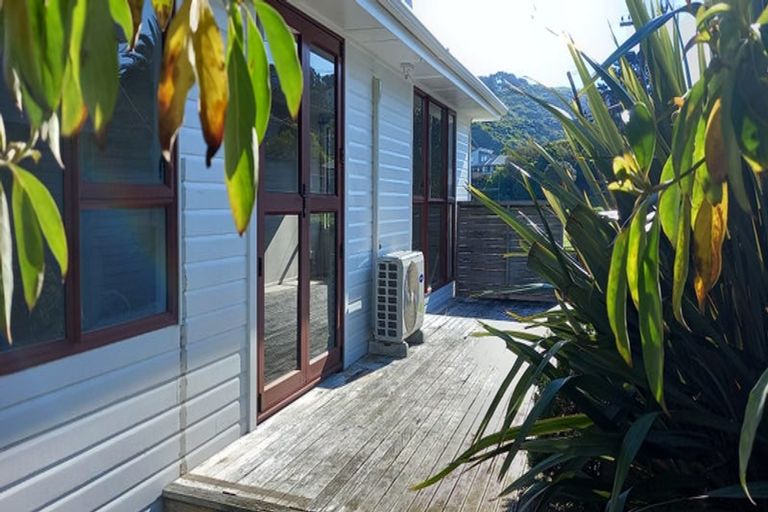 Photo of property in 49 Piko Street, Titahi Bay, Porirua, 5022