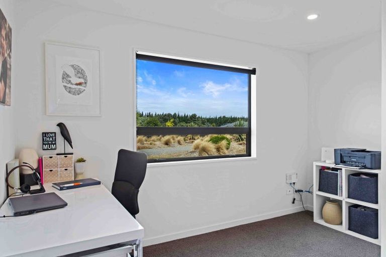 Photo of property in 10 Braeburn Crescent, Swannanoa, Kaiapoi, 7692